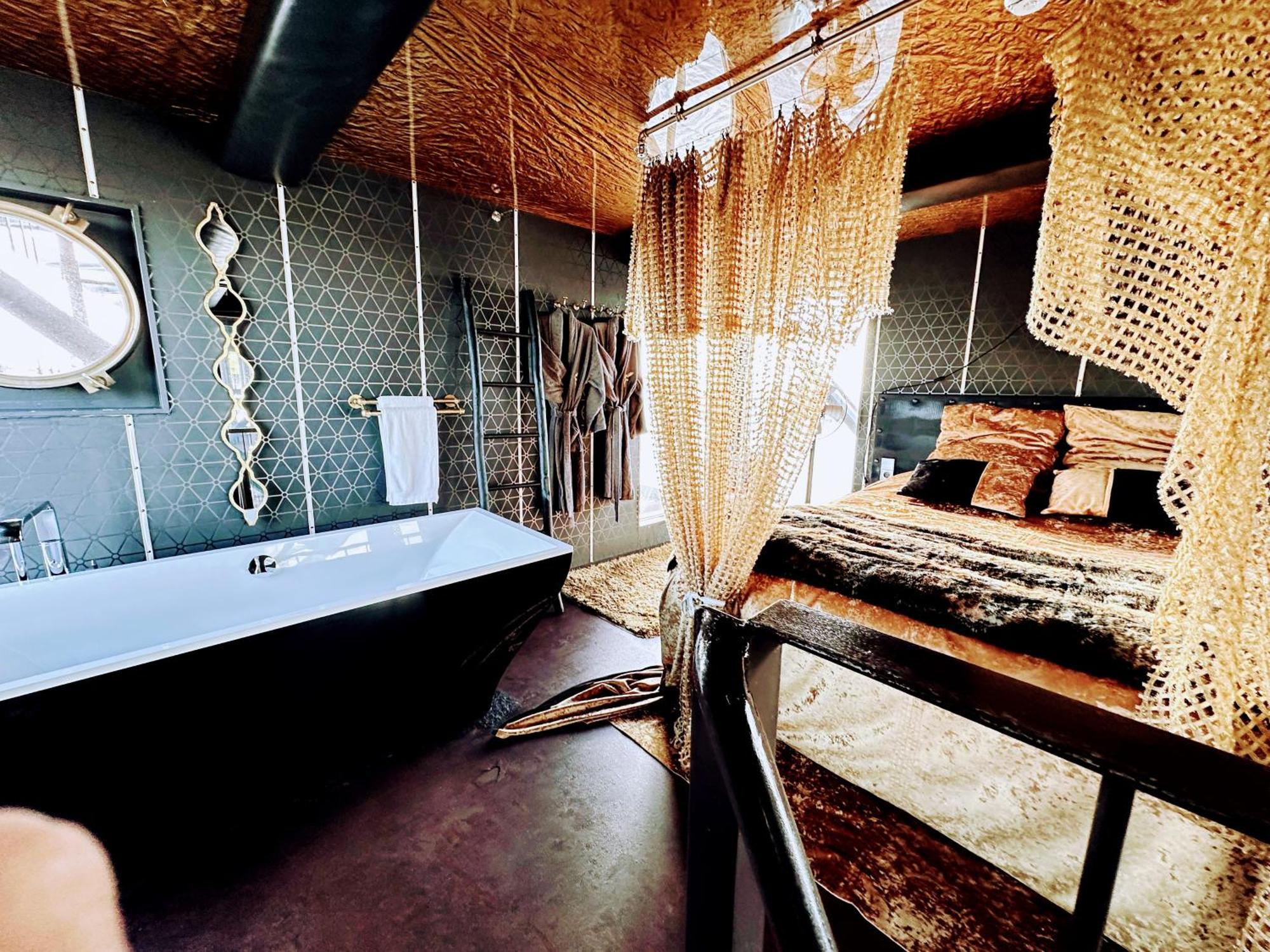Crane Hotel Faralda Amsterdam Luaran gambar